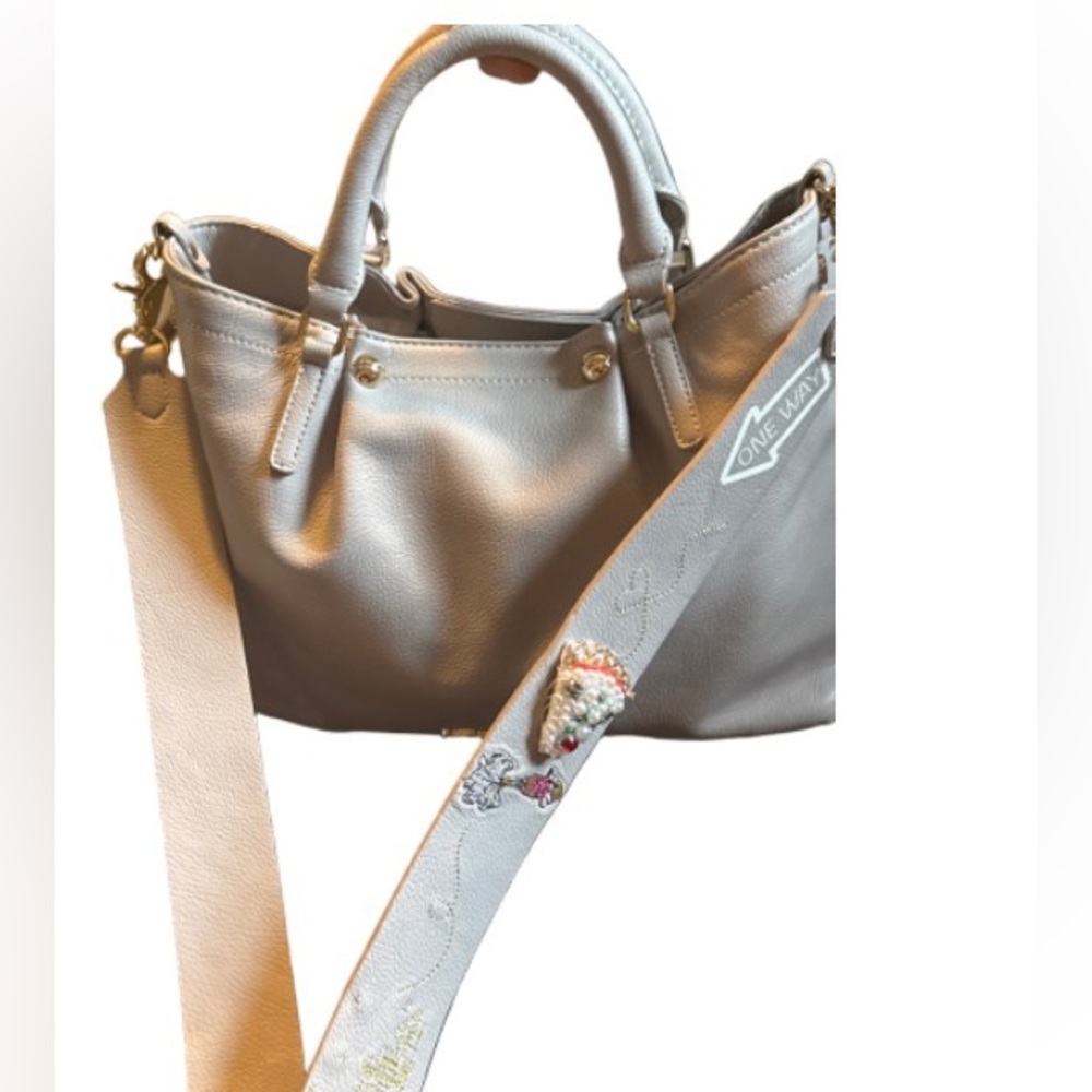 Women’s Gray Leather Tote Bag with Embroidered NYC Themed Strap